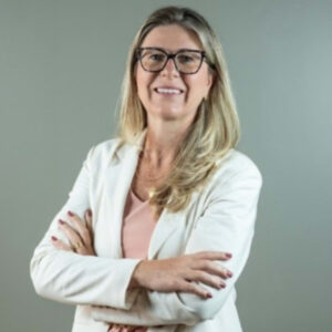 Angela Momm